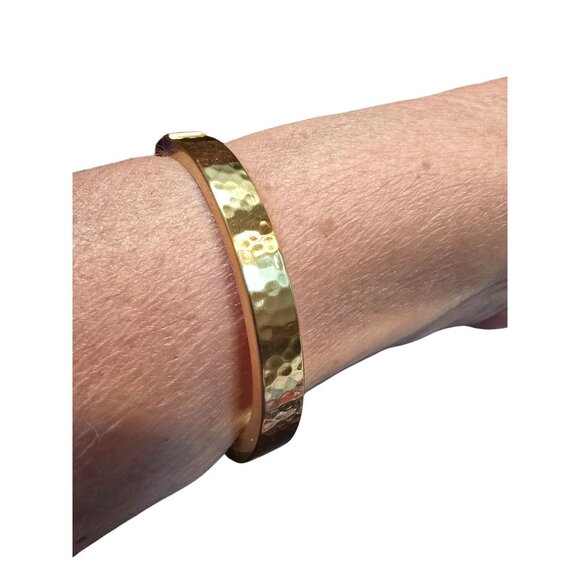 Brighton Meridian Zenith Hinged Bangle Hammered Gold Plated Bracelet - Picture 2 of 5